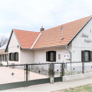 Nanica Vendégház, 3 szoba 8 férőhely