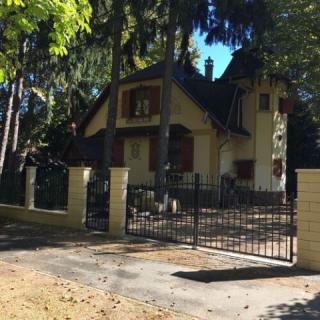 Balatonszemesi Nyaralóház, 7 szoba 16 férőhely