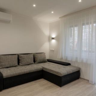 Ábra Apartman2, 1 apartman 7 férőhely