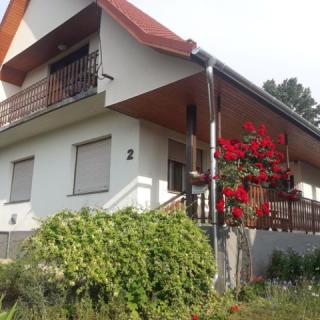 Attila Vendégház, 2 apartman 12 férőhely