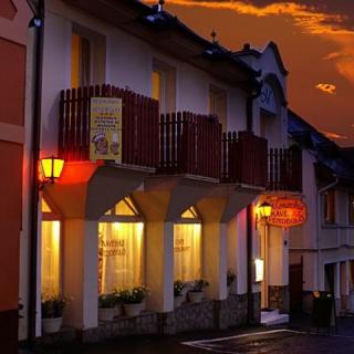 Monarchia Vendégház, 3 szoba 12 férőhely