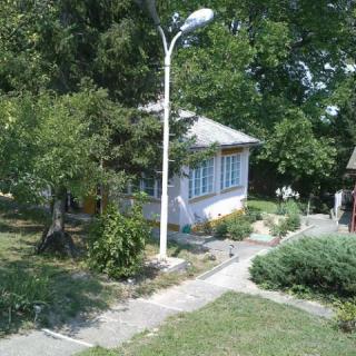 Borsatanya, 13 apartman 62 férőhely