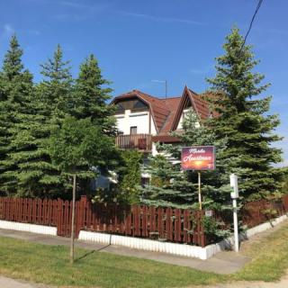 Marika Apartmanház, 4 apartman 16 férőhely