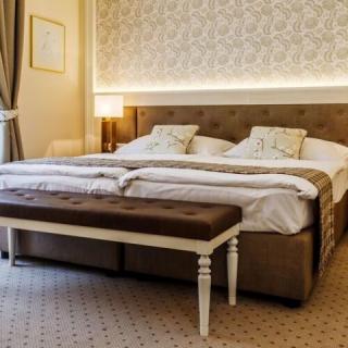 Villa Medici Hotel, 26 szoba 54 férőhely