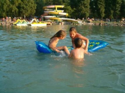 Balatoni Nyár Vendégház, 2 szoba 6 férőhely