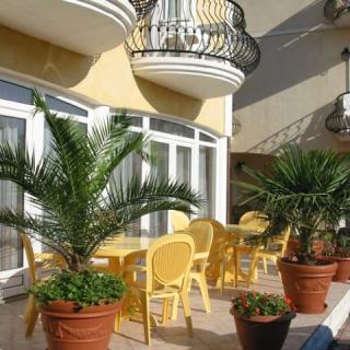 Villa Mediterran, 15 szoba 40 férőhely