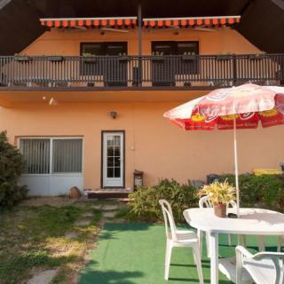 Kecskeméti Vendégház, 6 szoba 16 férőhely