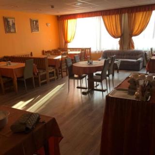 City Hotel, 28 szoba 60 férőhely