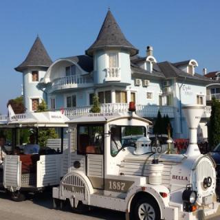 Crystal és Susanne Panzió, 18 szoba 48 férőhely