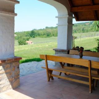 Öreghegyi Apartmanok, 14 apartman 13 férőhely