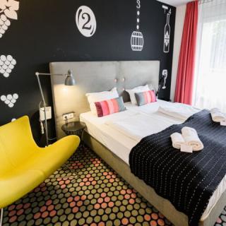 Béke Apartmanház, 48 szoba 100 férőhely