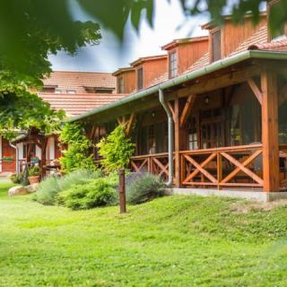 Matild Country Hotel, 14 szoba 50 férőhely