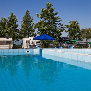 Balaton Eldorado Camping, 36 szoba 109 férőhely