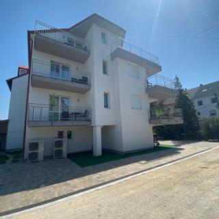 Szőlőlugas Vendégház, 8 szoba 16 férőhely