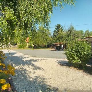 Napraforgó Turistaszálló, 6 szoba 28 férőhely