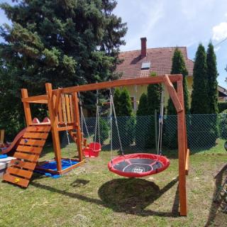 Balassa Apartman, 2 apartman 10 férőhely