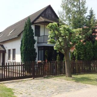 Arany Apartmanok, 2 apartman 16 férőhely