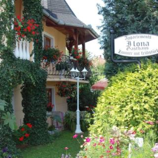 Ilona Kis Kastély Panzió, 5 szoba 14 férőhely