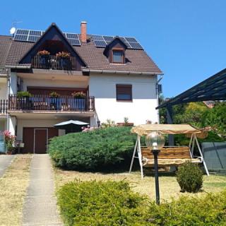 Balázs Apartman, 4 apartman 14 férőhely