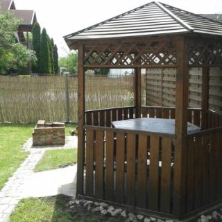 Apartmanház Fenyves, 6 apartman 22 férőhely