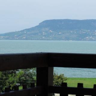 West Place Panzió, 12 szoba 24 férőhely