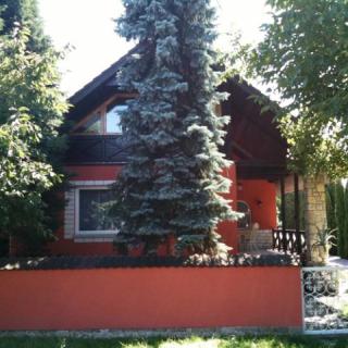 Csendes Apartmanok, 2 apartman 11 férőhely