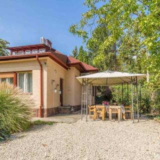 Kagyló Apartman, 3 apartman 33 férőhely