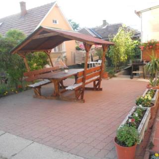 RONI Apartman, 1 apartman 4 férőhely