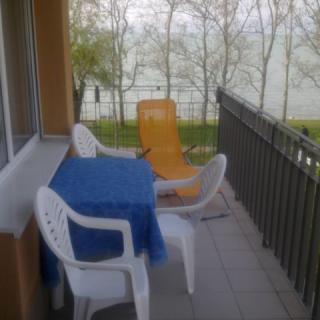 Balatongyöngye Apartman, 2 apartman 6 férőhely