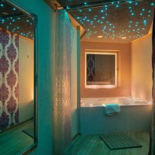 Kristály Hotel, 40 szoba 101 férőhely