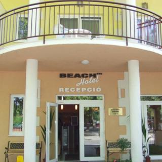 Beach Hotel, 25 szoba 70 férőhely