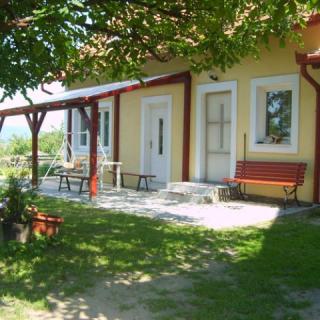 Vasvári Vendégház, 3 szoba 6 férőhely