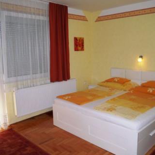 Erika Vendégház, 3 szoba 6 férőhely