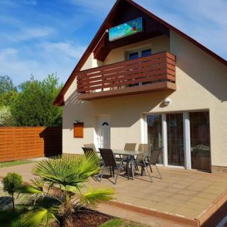 Napsugár Villa A, 3 szoba 10 férőhely