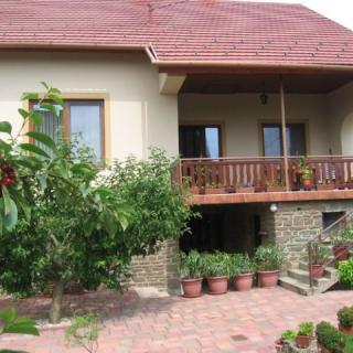 Boglárka Apartman, 3 apartman 6 férőhely