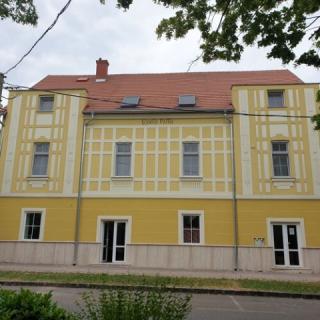 Gyula Villa, 5 apartman 10 férőhely