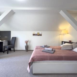 Dr Strecker Villa, 4 apartman 8 férőhely