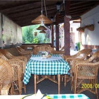 Zöldlugas Panzió, 9 szoba 36 férőhely