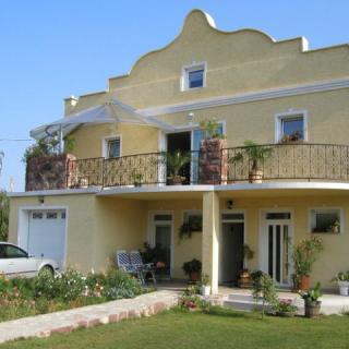 Tarr Apartmanházak, 6 apartman 12 férőhely