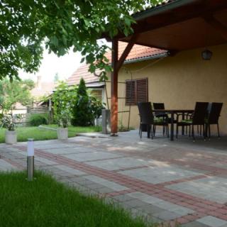 Tom Apartman, 1 apartman 6 férőhely