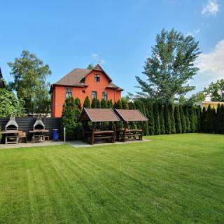 Black Brothers Apartmanok, 4 apartman 24 férőhely