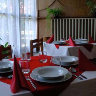Szent Kristóf Szálloda, 8 szoba 16 férőhely