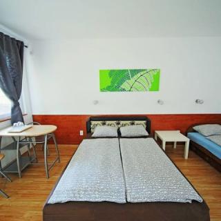 Lelle-Strand Apartman A, 4 apartman 16 férőhely