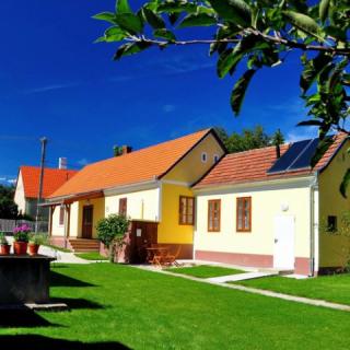 Kis-Balatoni Ökoporta, 3 szoba 7 férőhely