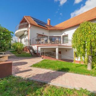 Kamilla Villa, 5 szoba 10 férőhely