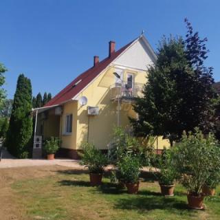 BB Vendégház, 8 szoba 24 férőhely