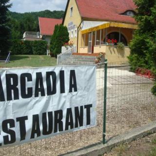 Arcadia Vendégház, 3 szoba 9 férőhely