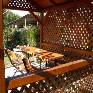 Móró Apartman B, 2 apartman 5 férőhely