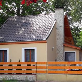 Balatoni Grill Terasz Vendégház, 5 szoba 8 férőhely