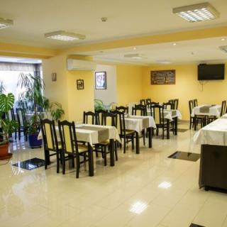 Arkánum Hotel, 18 szoba 36 férőhely